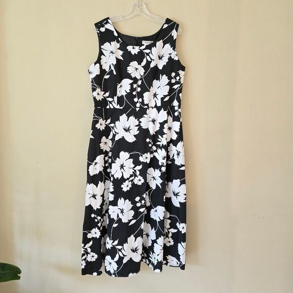 Coldwater Creek Women's Midi Dress Size 18 Floral Print Black White Modest - Picture 2 of 5